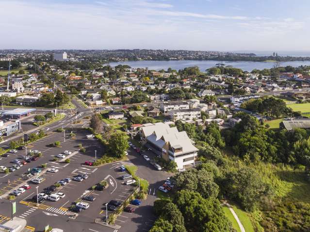 8 Greydene Place Takapuna_2