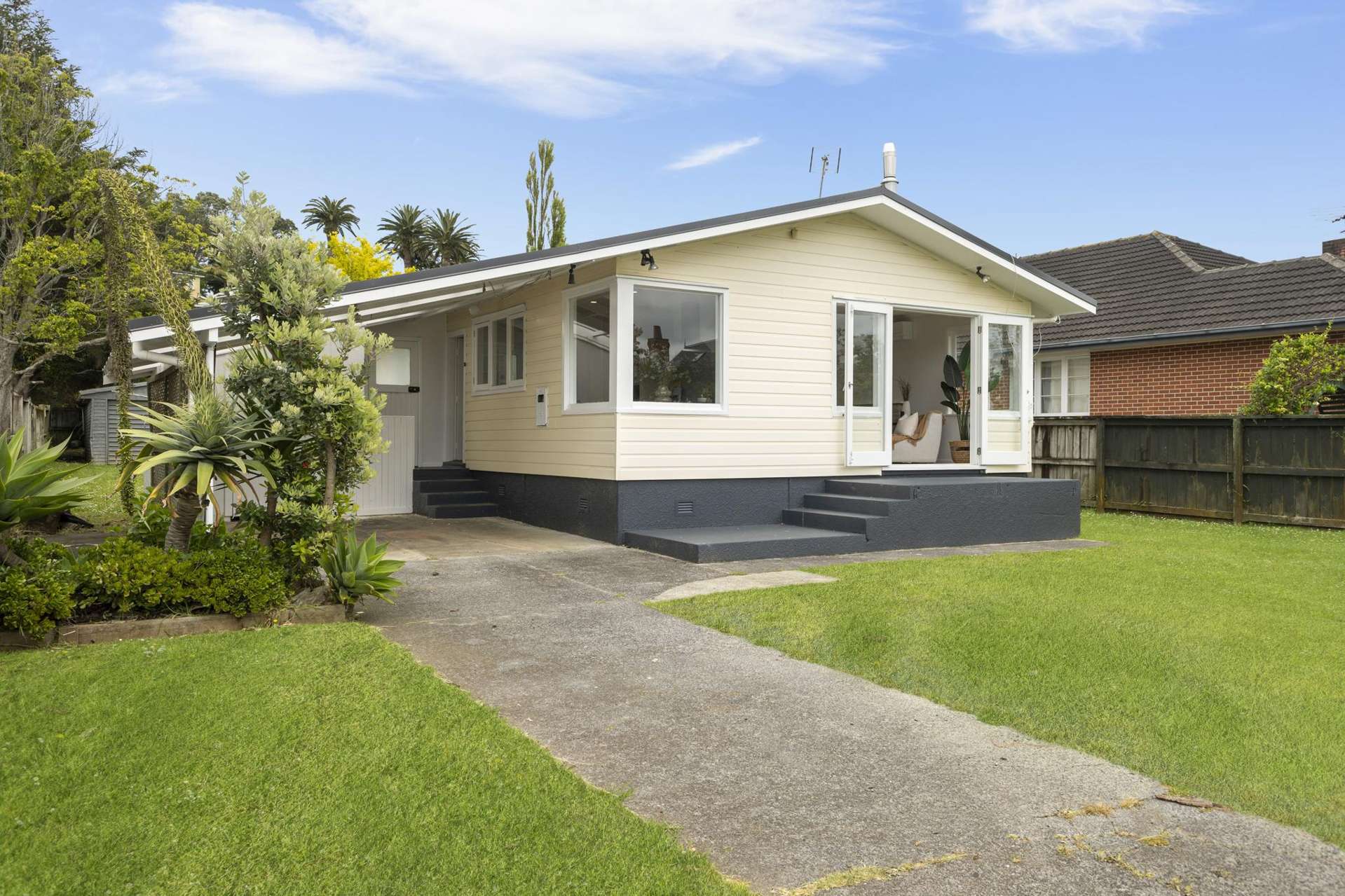 88 Coronation Road Mangere Bridge_0