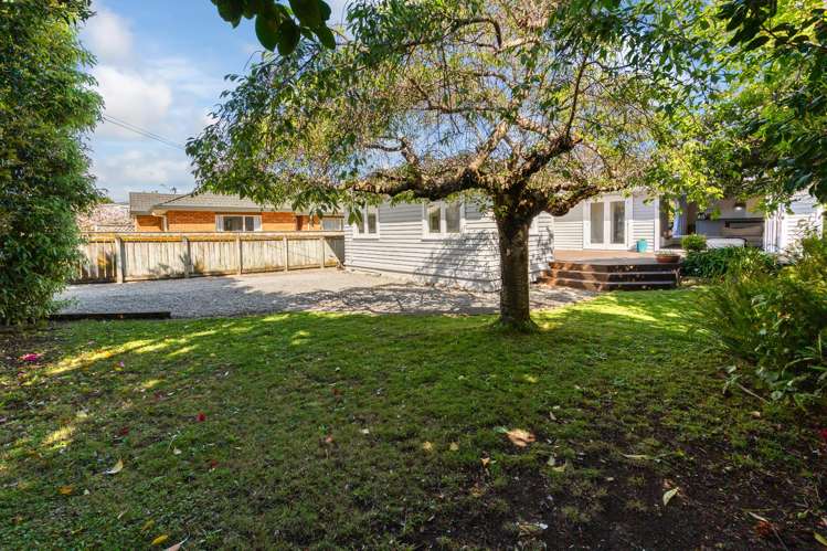 20 Kowhai Grove Raumati Beach_25