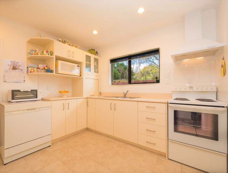 2/6 Ti Nana Crescent Henderson_6