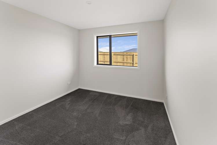 1 Hanworth Road Richmond_10