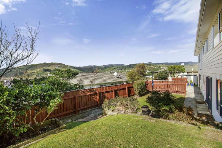 4 St Aidans Way Tawa_21
