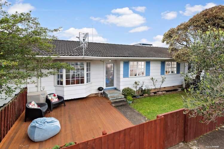 2/4 Longford Street Mount Wellington_0