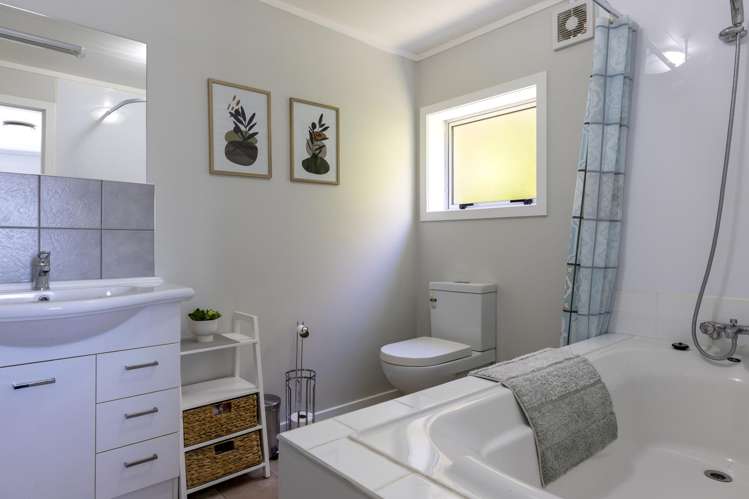 16 Glengarry Place Hilltop_13