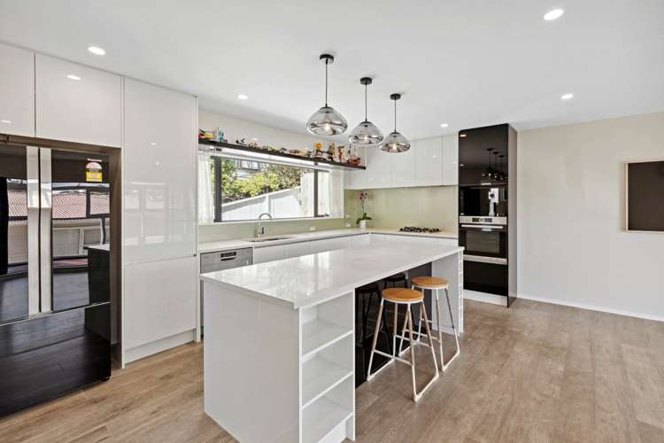 14a Woodall Place Totara Vale_10