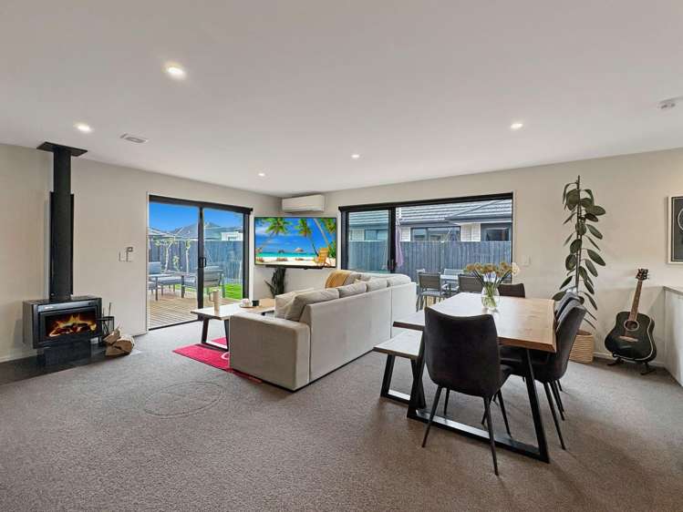 30 Minerva Cr Woodend_5