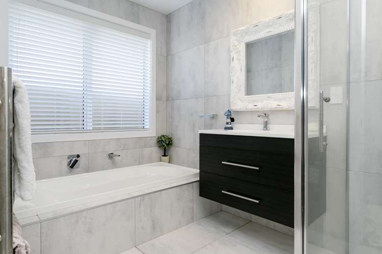 34 Huka Heights Drive Rangatira Park_22