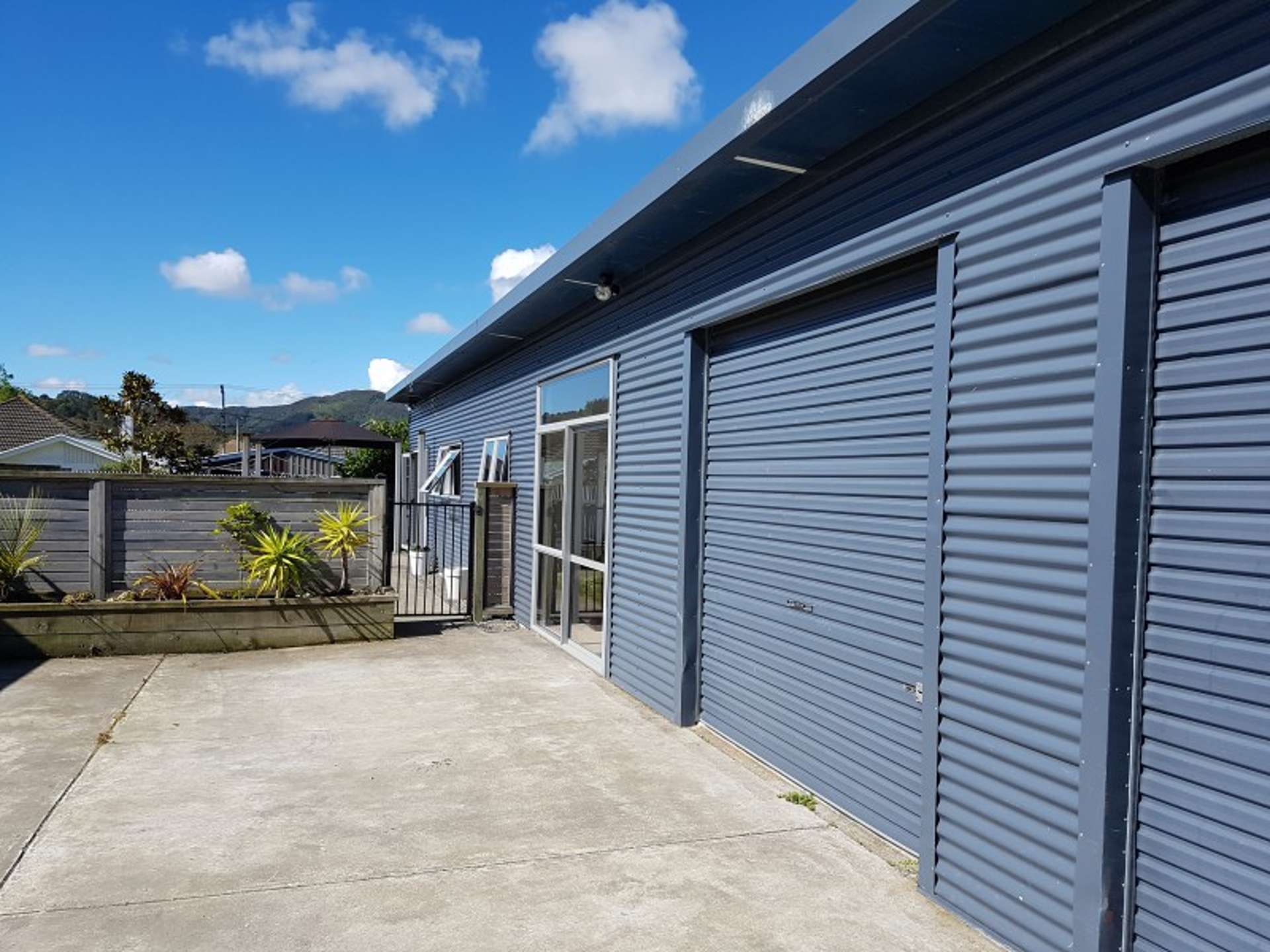 2/106 Wainuiomata Road Wainuiomata_0