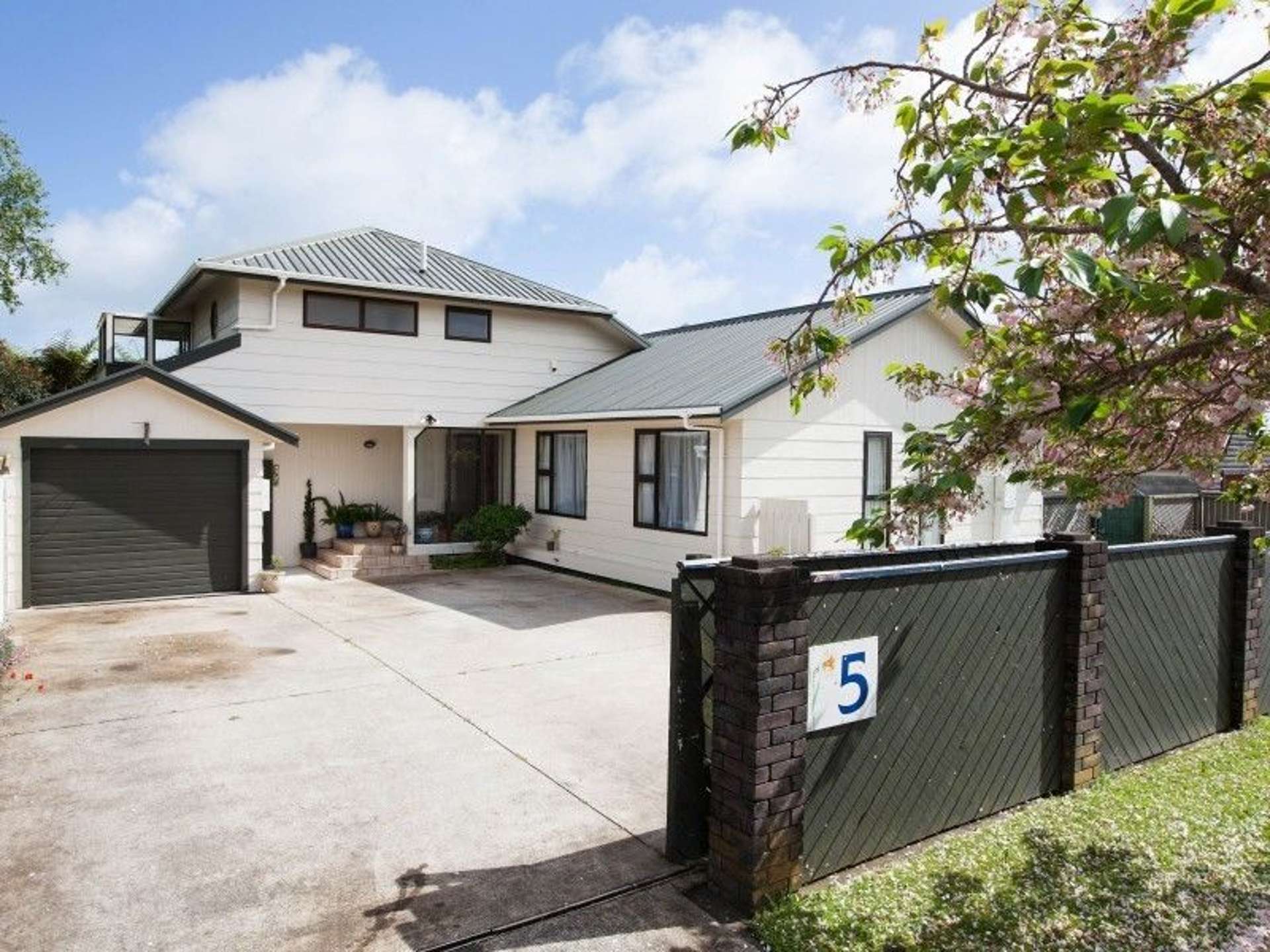 5 Karamea Street Whalers Gate_0