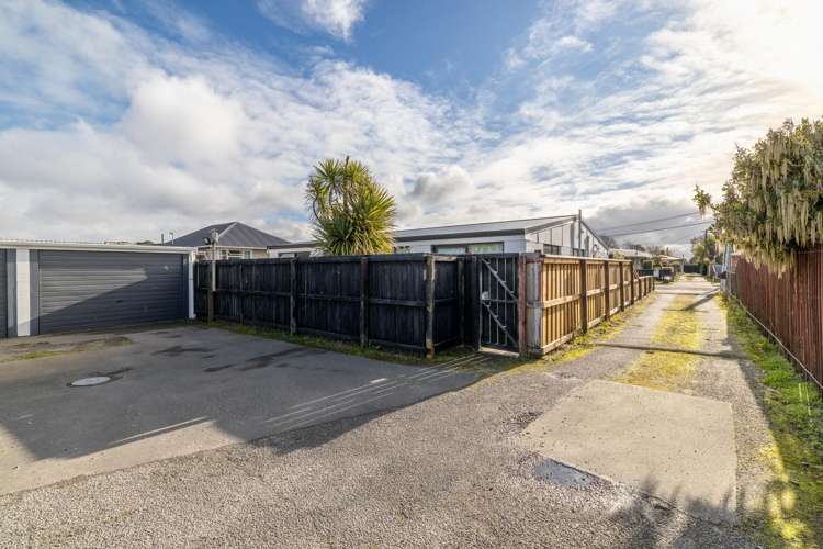 1/14 Lenton Street Aranui_13