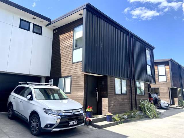 2/136 Sherborne Street Saint Albans_1