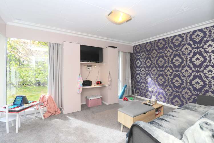 400 North Road Waikiwi_14