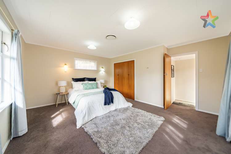 9 The Square Manor Park_10