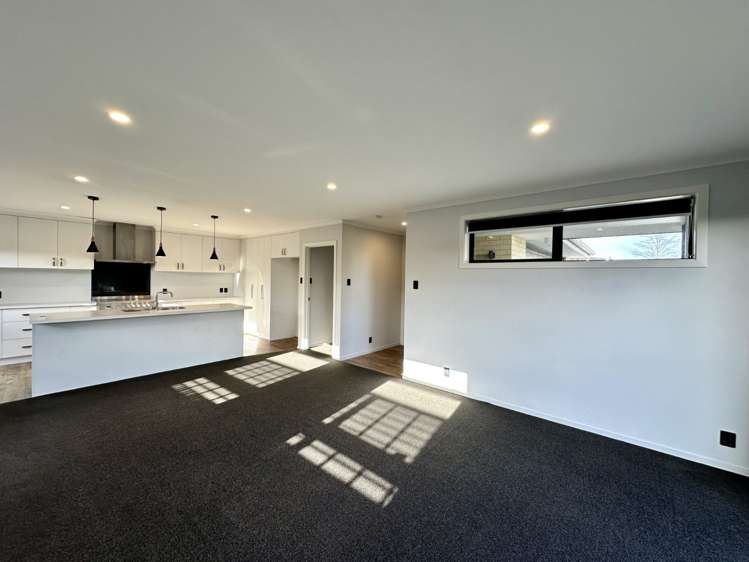 22a Walshs Road Allenton_6