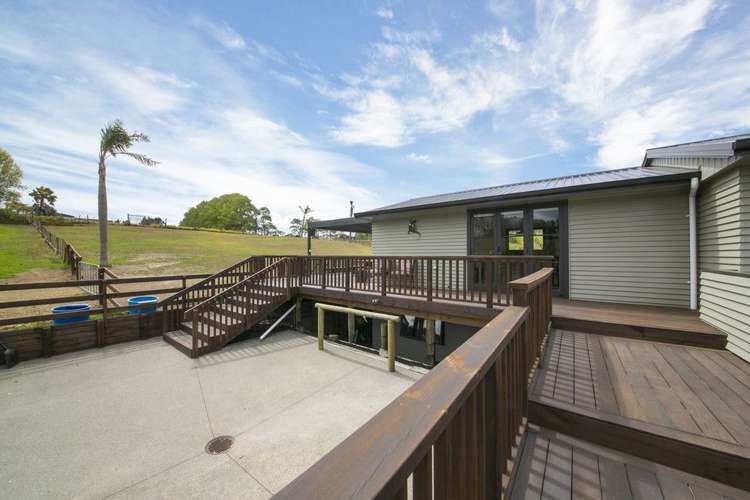 117 Barrett Road Riverhead_5