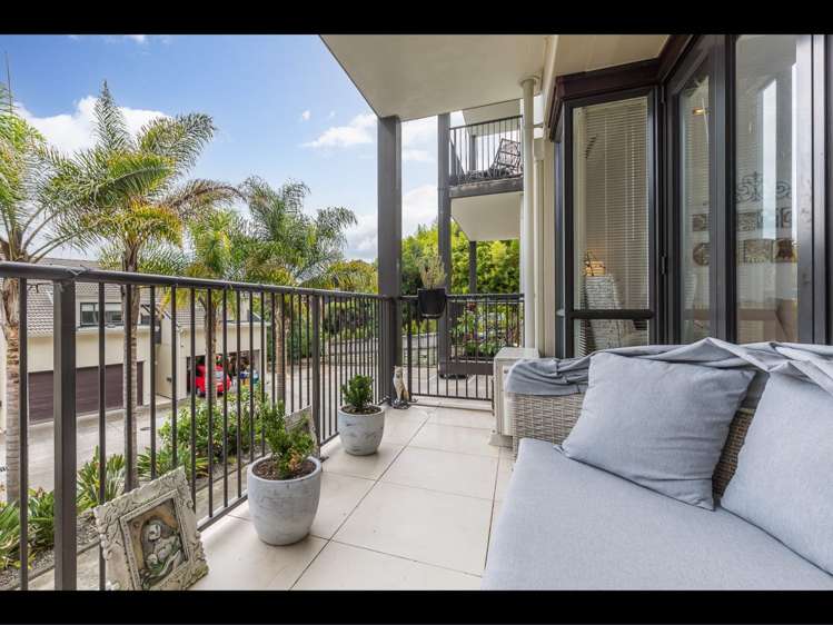 B106/525 East Coast Road Browns Bay_9