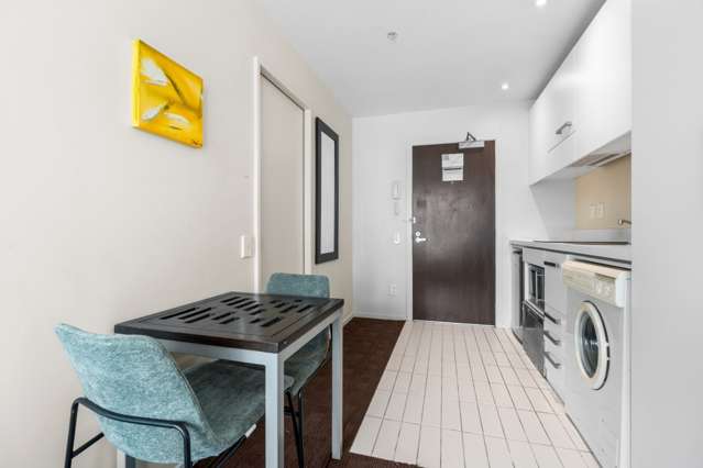 2204/10 Waterloo Quadrant 10015_3