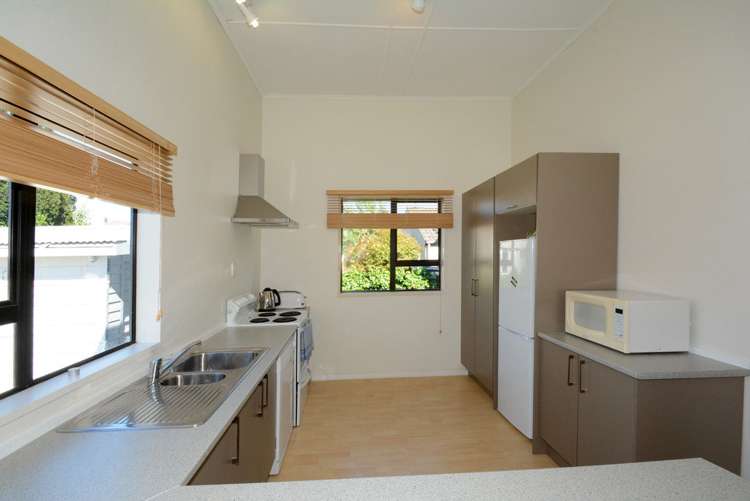 6 Ravelston Street Saint Kilda_11