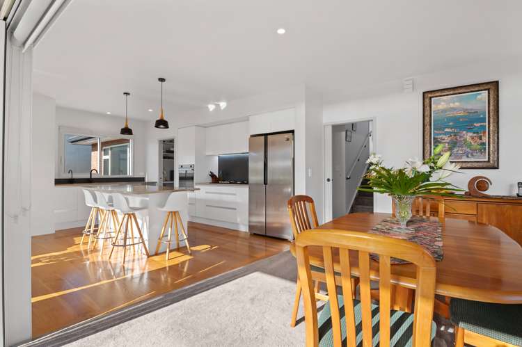 12a Sumner Street Glenholme_10