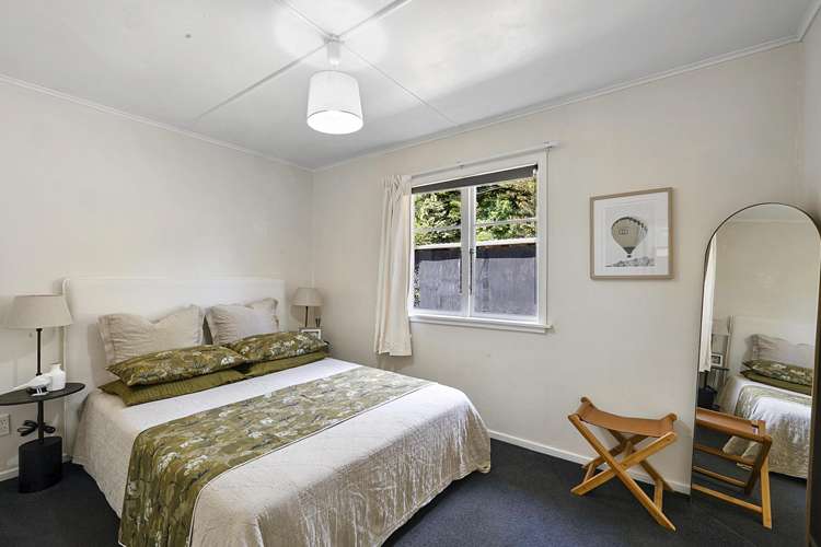 117f Seaview Road Westown_16