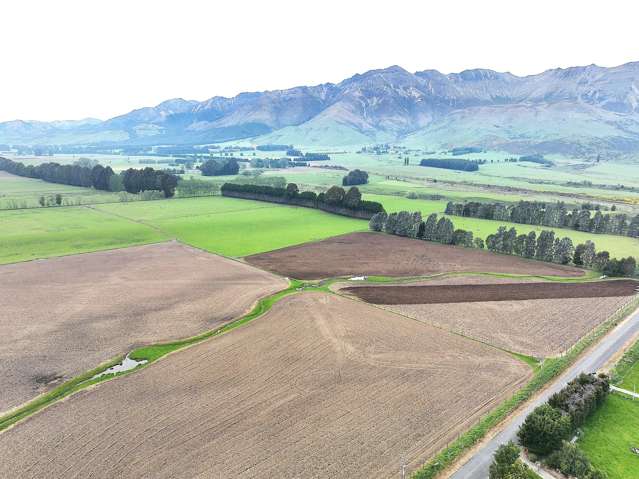 1148 Blackmount Redcliff Road Whare Creek_2