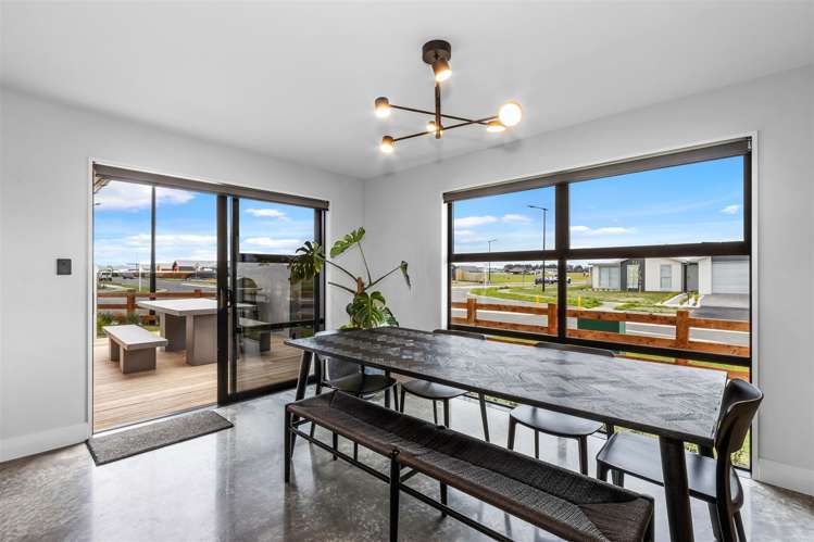 56 Whitehorn Drive Lincoln_5