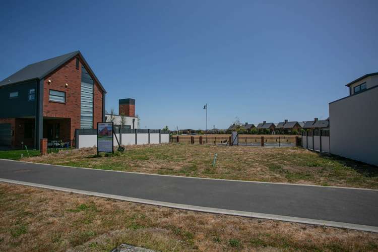 13 Garland Lane Leamington_2