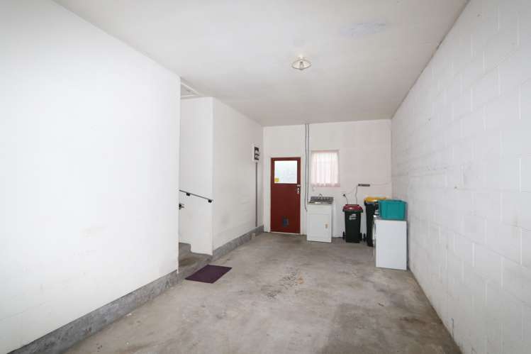 1/66 William Street Ashburton_13