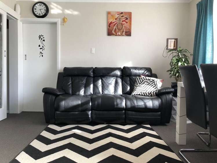 2/5 Hinemoa Street Waiwhetu_2