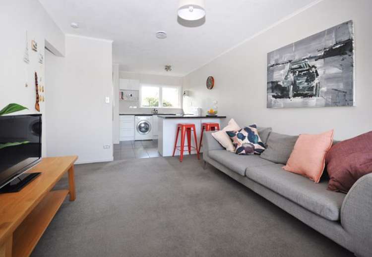 3/144 Point Chevalier Road Point Chevalier_3