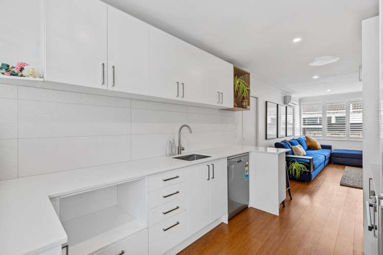 2/126 Astley Avenue New Lynn_10