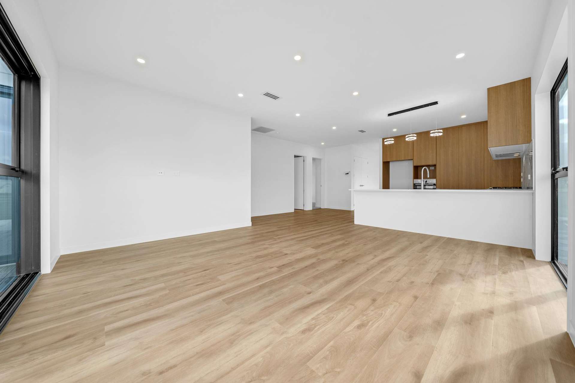 28 Korowhiti Road Clarks Beach_0