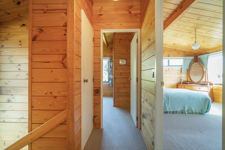 12 Wharf Road Tairua_10