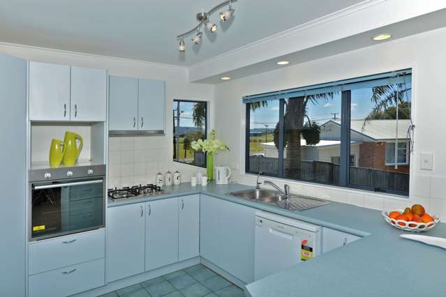 153 Church Street Onerahi_4