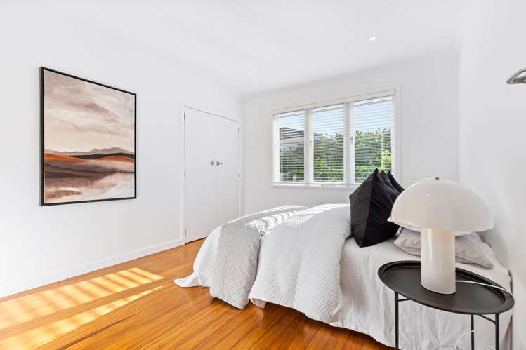 8 Waipani Road Te Atatu Peninsula_13