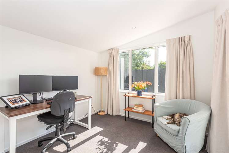 47 Mcmahon Drive Aidanfield_11