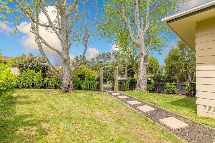 15 Tallington Crescent Torbay_15