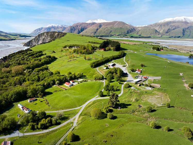 Mount Algidus Station Lake Coleridge_15