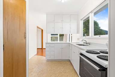 4257 Great North Road_4