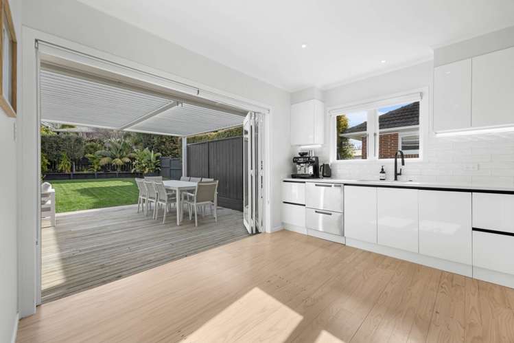 24 Lynden Avenue Hillcrest_28