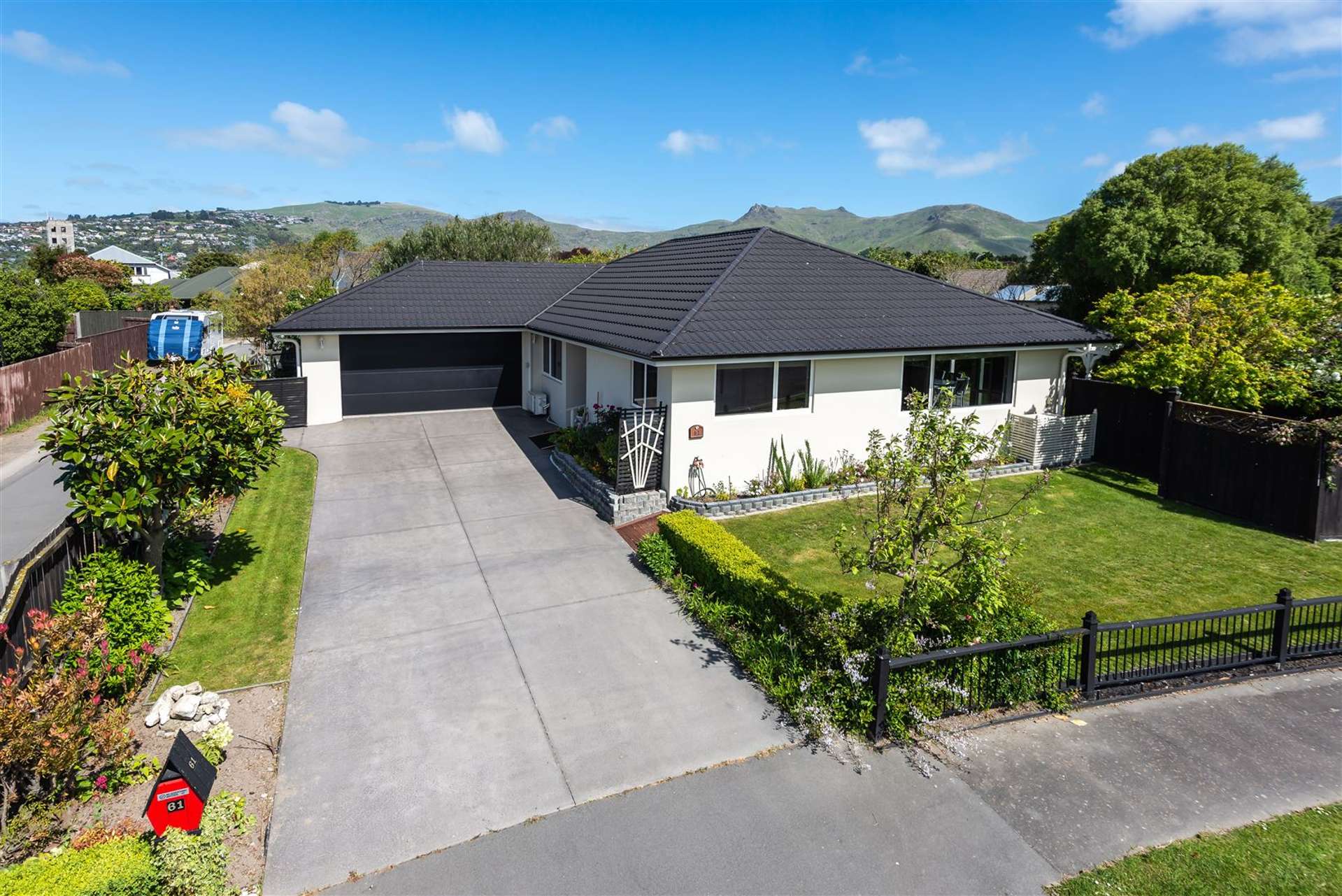 61 Kotuku Crescent | Woolston | Christchurch City | Houses for Sale ...