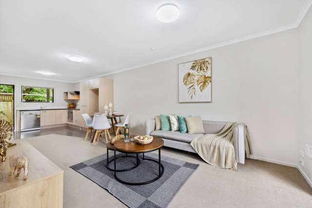 3/94 Glengarry Road Glen Eden_1