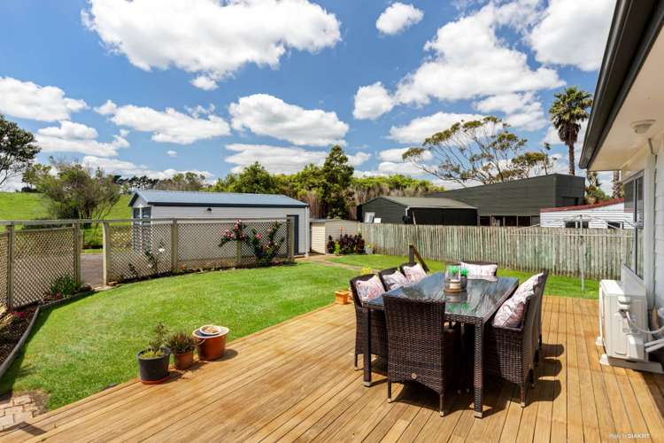 24 Ronald Avenue Glenbrook_15