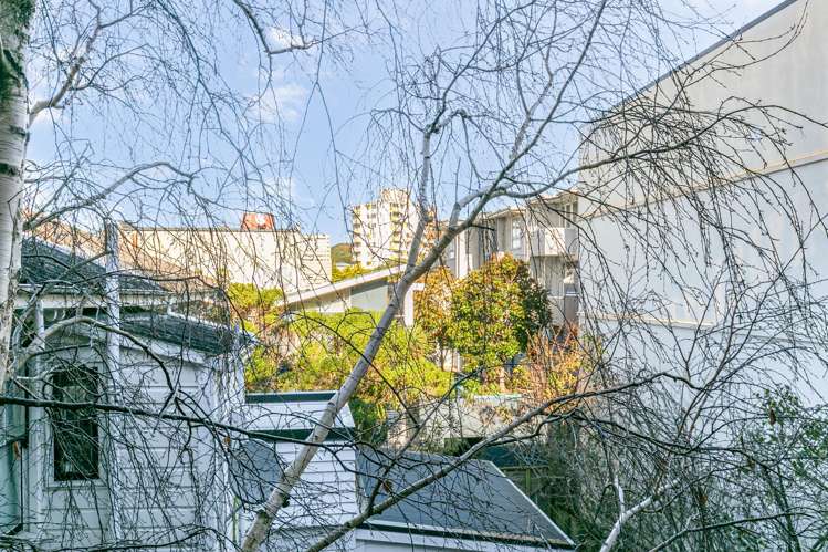 408/20 Hanson Street Mount Cook_5