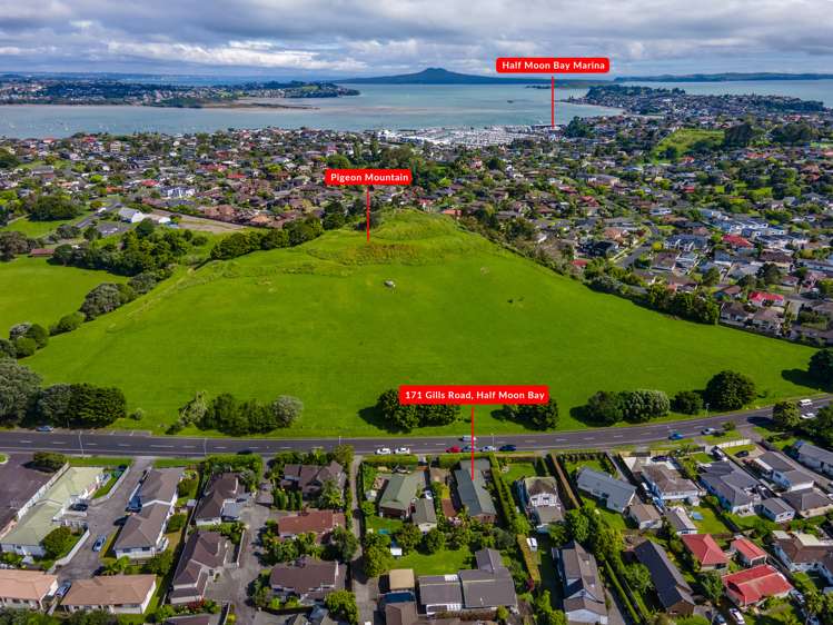 171 Gills Road Half Moon Bay_21