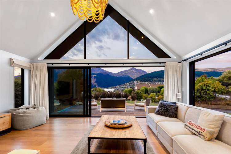 8 Redwood Court Kelvin Heights_12