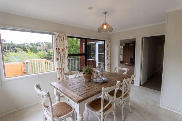 4 Woontons Lane Titirangi_1