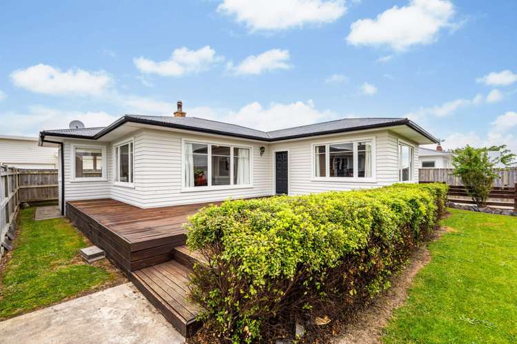 12 Belvedere Crescent Takaro_18