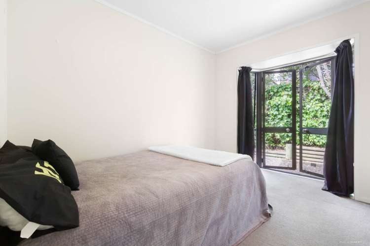 5/107a Woodglen Road Glen Eden_7