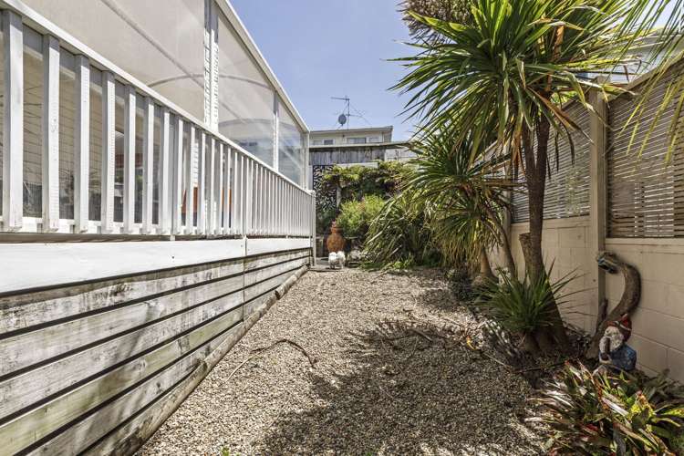 2/10 Chequers Avenue Glenfield_15